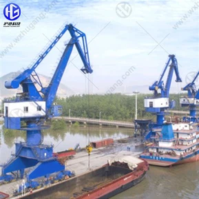 四聯門式港口起重機